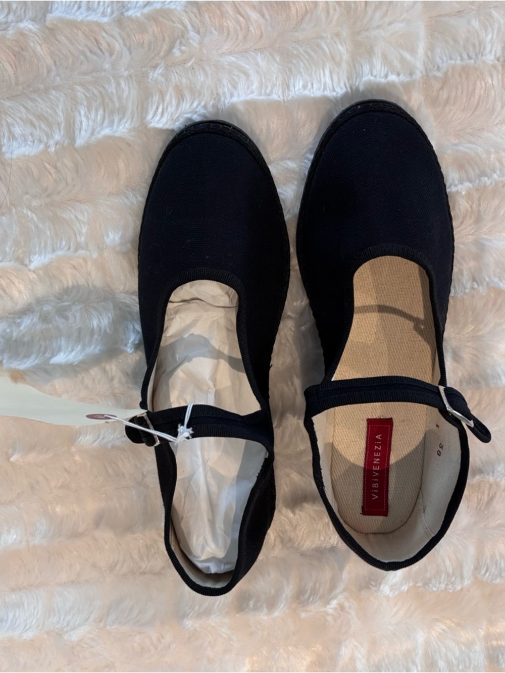 NWT Venezia Black Mary Jane Canvas Flats with Ankle Strap size 38